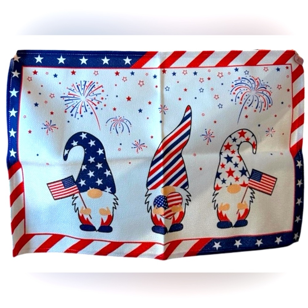 New In Package -4 pack Patriotic Gnome Print Linen Placemats